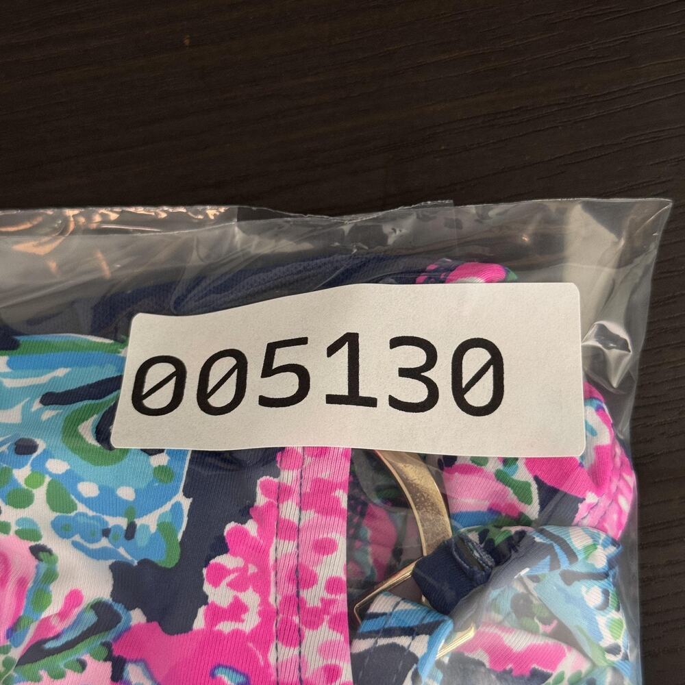 ON HOLD Lilly Pulitzer Leola Swimsuit Womens 4 One Piece Oyster Bay Navy Shroom - Picture 8 of 8